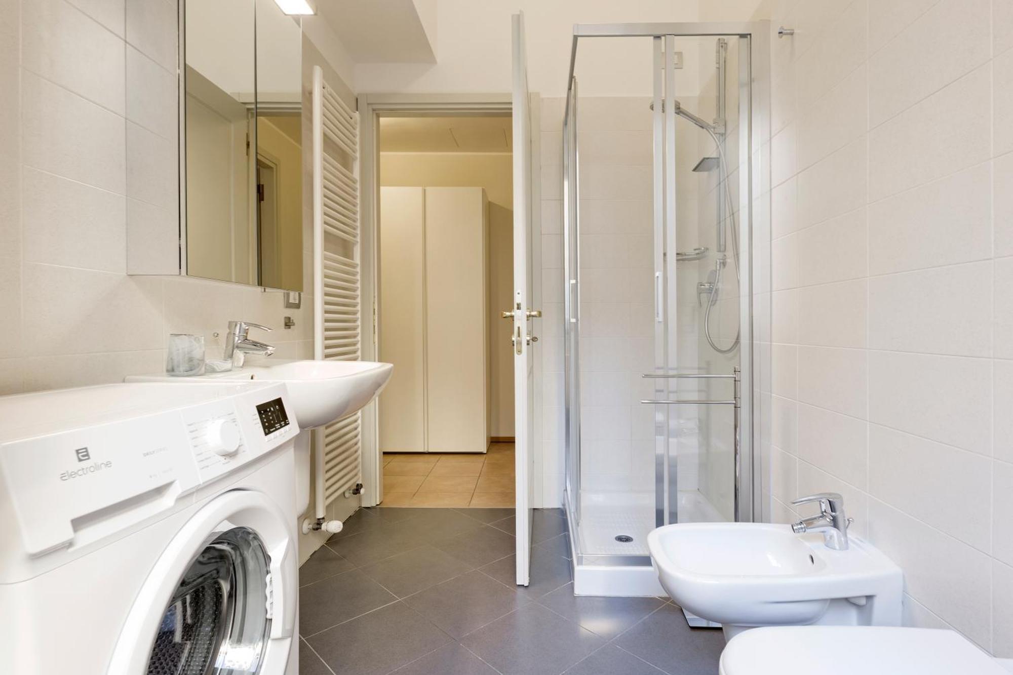Domus Apartments Como - By Relais Di Giada Екстериор снимка